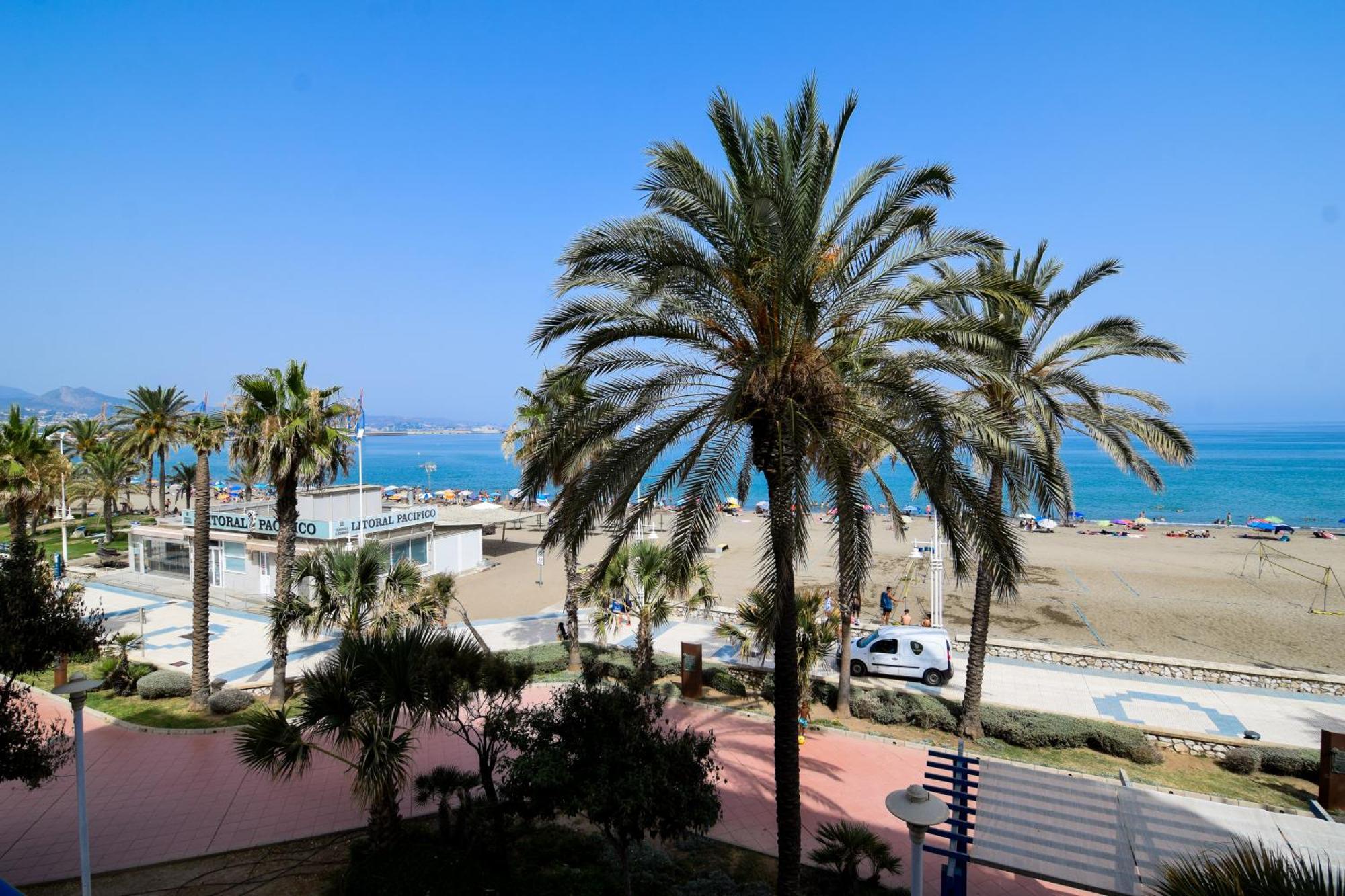 Letmalaga Pacifico Playa Apartment Ngoại thất bức ảnh